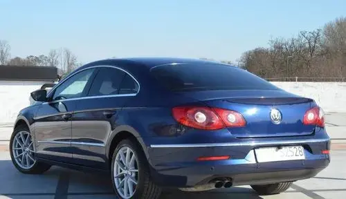 VOLKSWAGEN Passat CC 