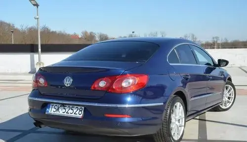 VOLKSWAGEN Passat CC 