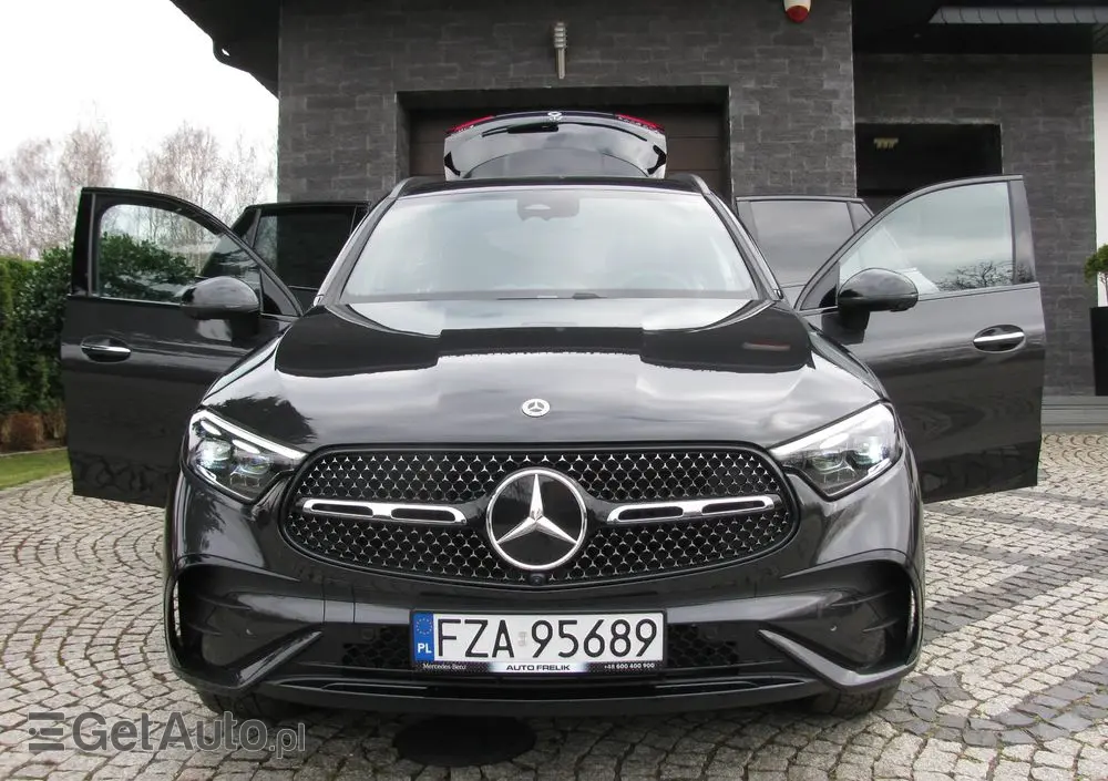 MERCEDES-BENZ GLC 