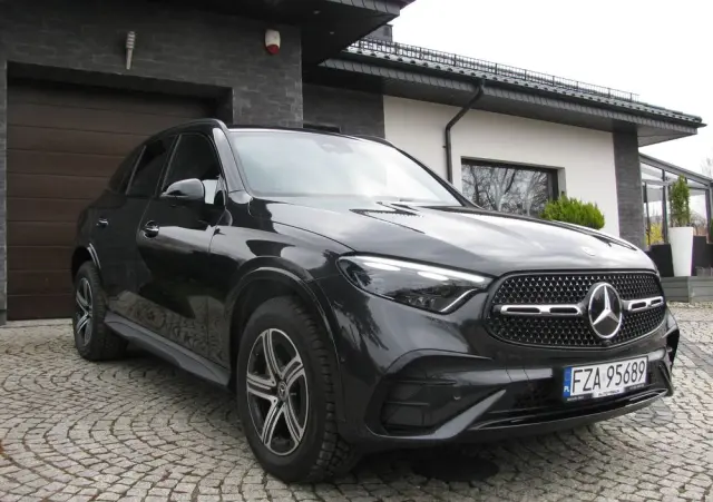 MERCEDES-BENZ GLC 