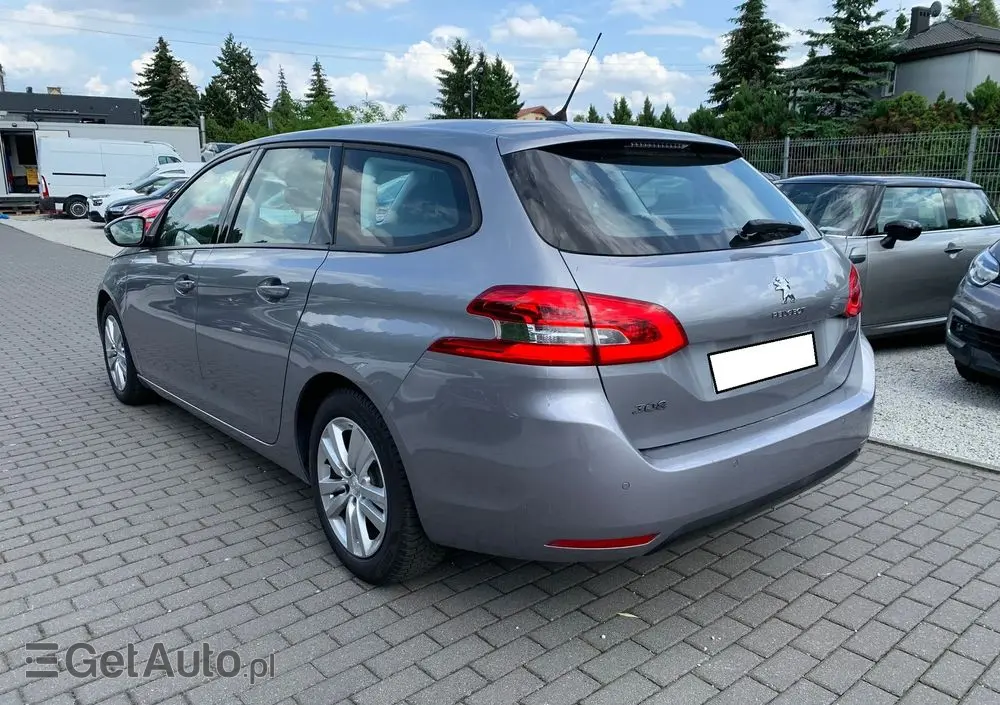 PEUGEOT 308 1.2 PureTech Business Line S&S