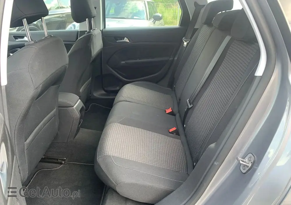 PEUGEOT 308 1.2 PureTech Business Line S&S