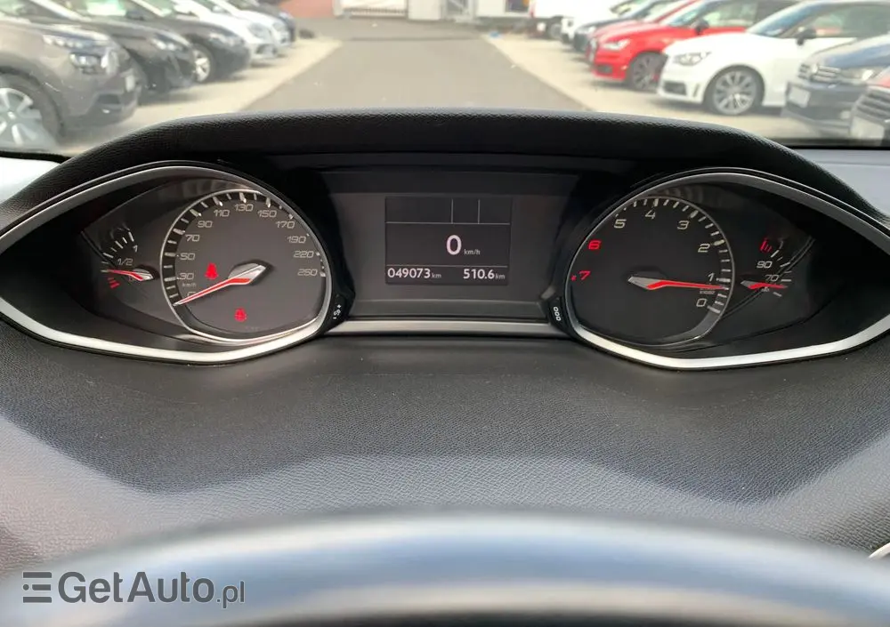 PEUGEOT 308 1.2 PureTech Business Line S&S