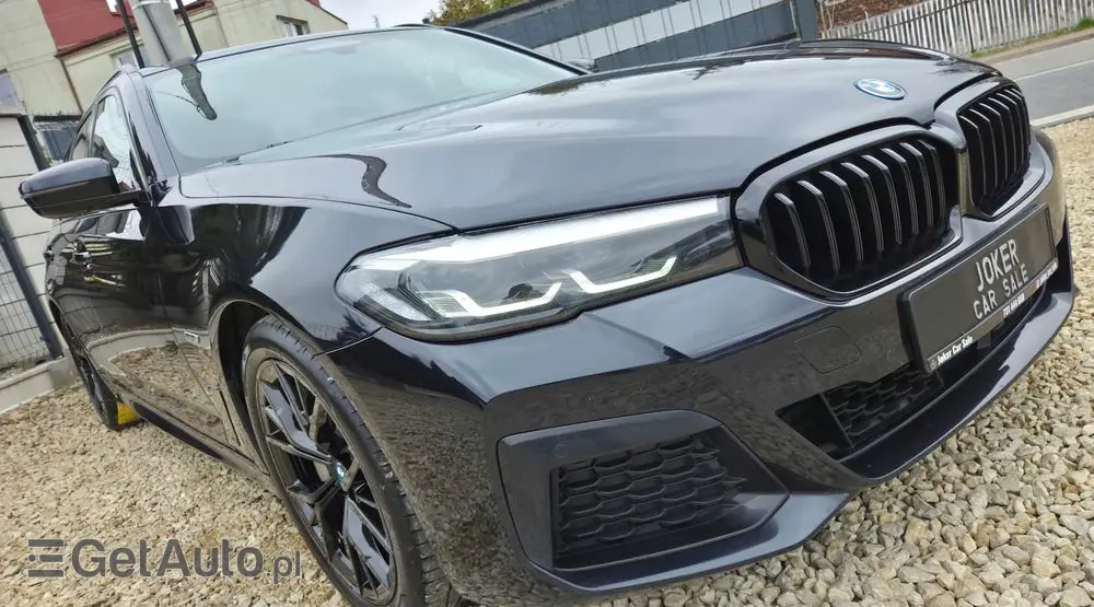 BMW Seria 5 530e xDrive M Sport sport