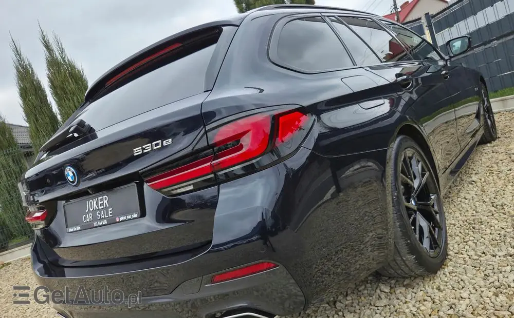 BMW Seria 5 530e xDrive M Sport sport