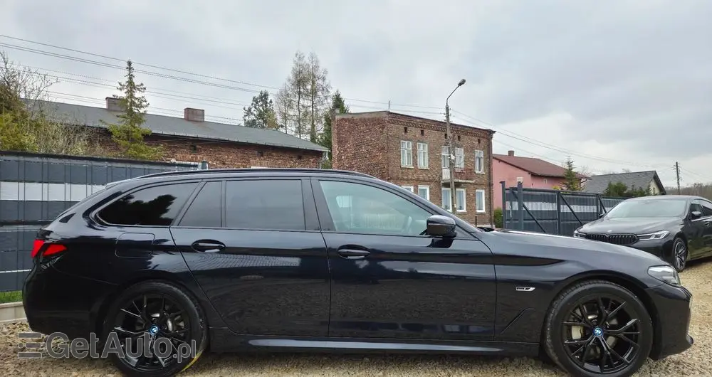 BMW Seria 5 530e xDrive M Sport sport