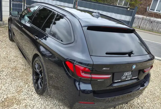 BMW Seria 5 530e xDrive M Sport sport