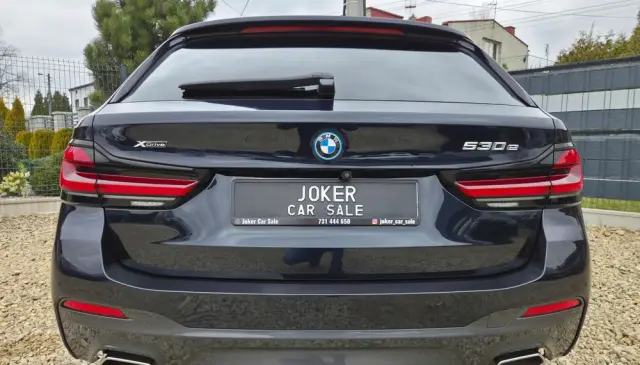 BMW Seria 5 530e xDrive M Sport sport