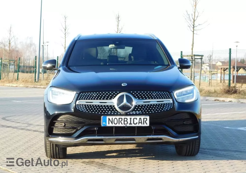 MERCEDES-BENZ GLC 200 d Business Edition