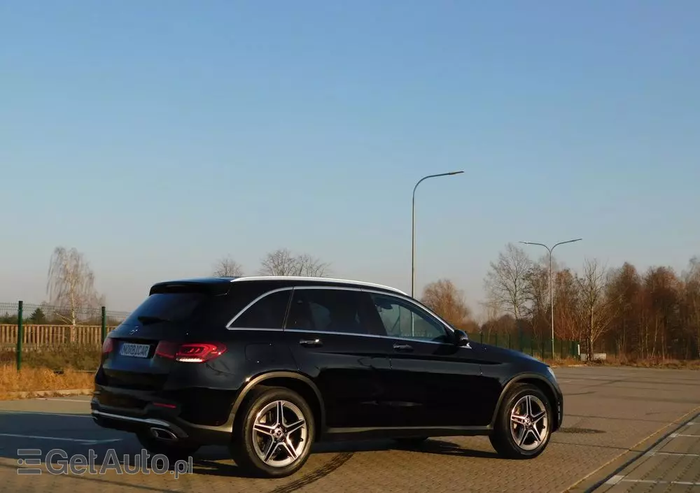 MERCEDES-BENZ GLC 200 d Business Edition