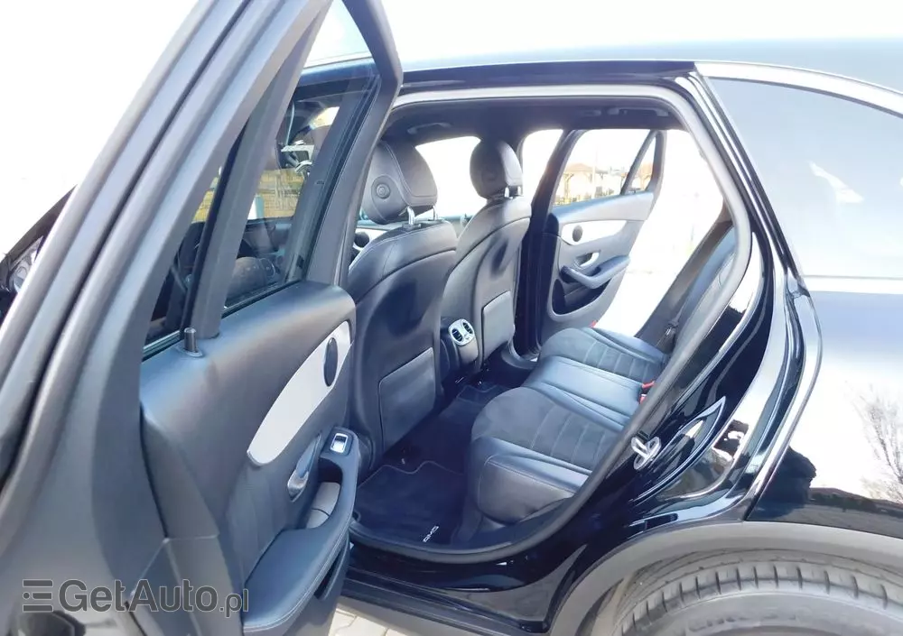 MERCEDES-BENZ GLC 200 d Business Edition