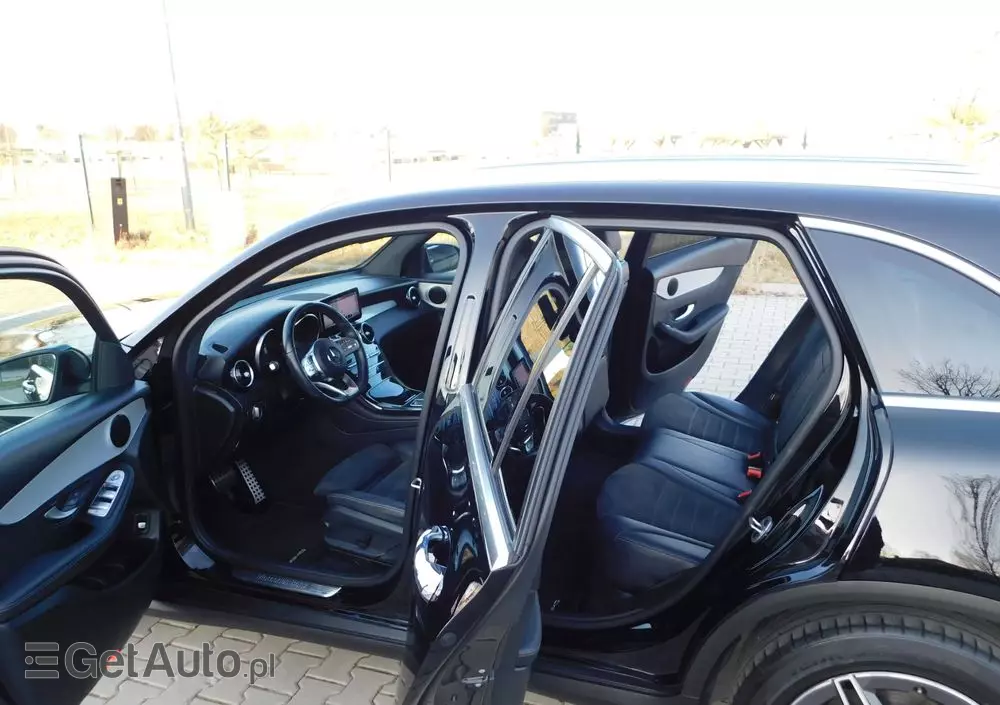 MERCEDES-BENZ GLC 200 d Business Edition