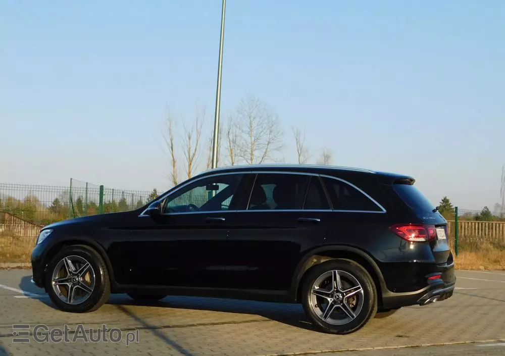 MERCEDES-BENZ GLC 200 d Business Edition