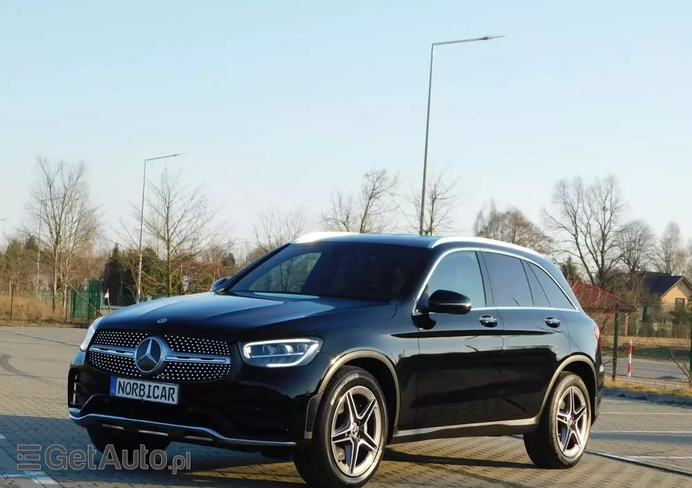 MERCEDES-BENZ GLC 200 d Business Edition