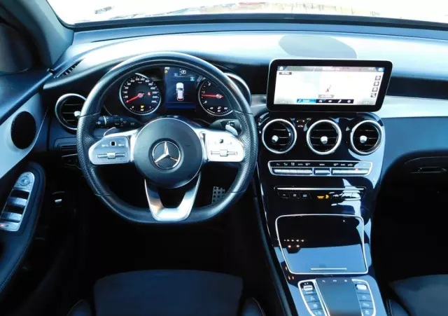 MERCEDES-BENZ GLC 200 d Business Edition