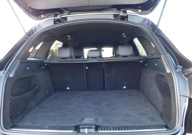 MERCEDES-BENZ GLC 200 d Business Edition