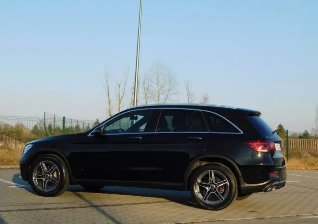 MERCEDES-BENZ GLC 200 d Business Edition