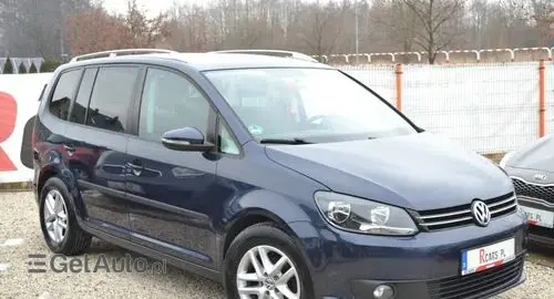 VOLKSWAGEN Touran 
