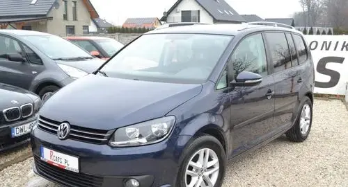 VOLKSWAGEN Touran 
