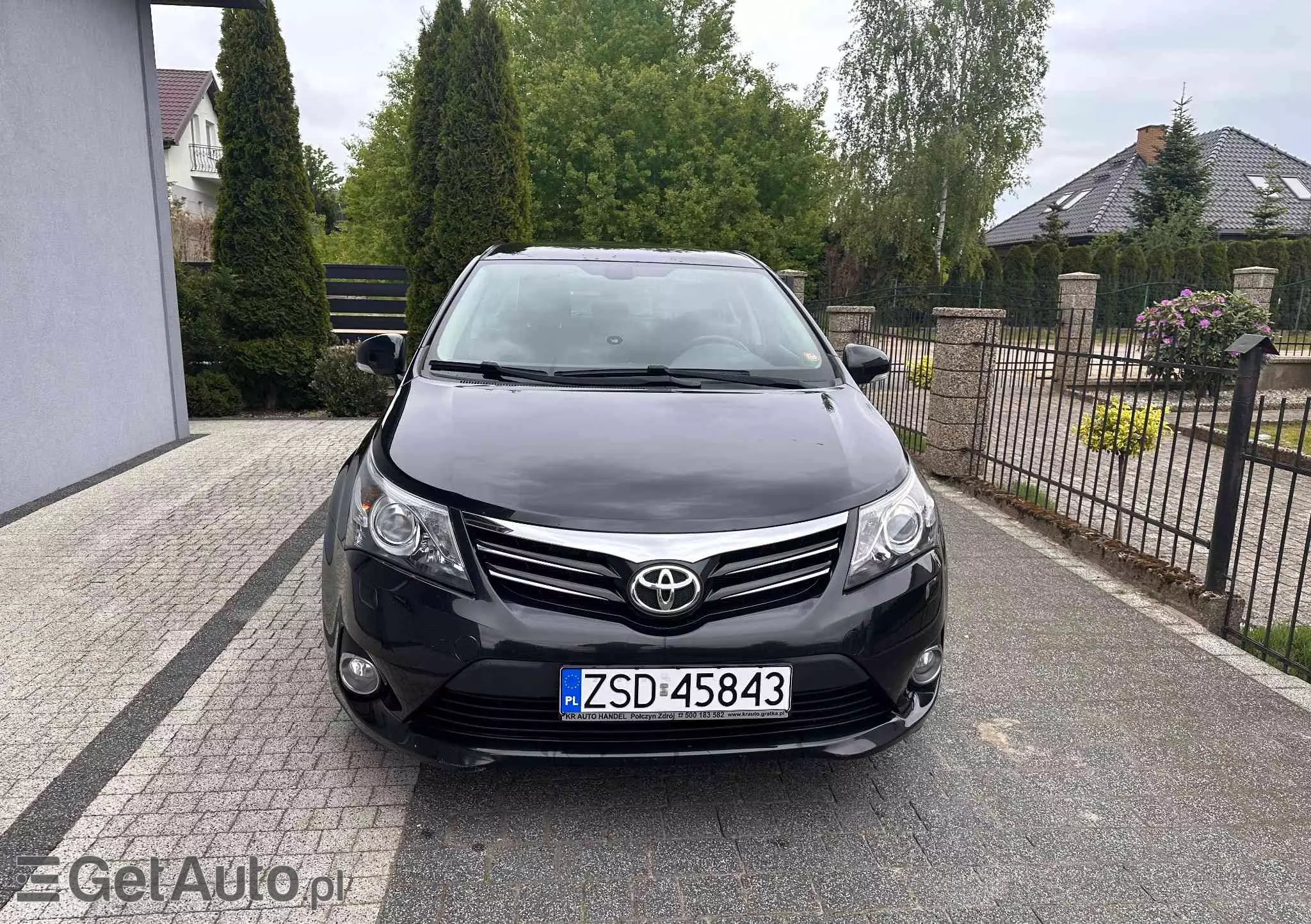 TOYOTA Avensis 1.8 Sol