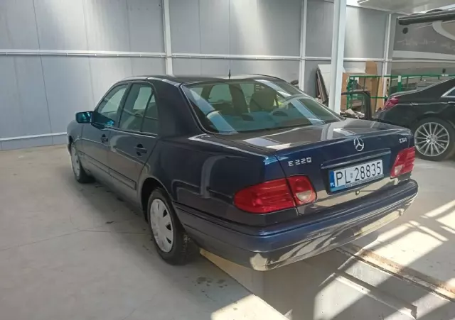 MERCEDES-BENZ Klasa E 290 T TD Classic