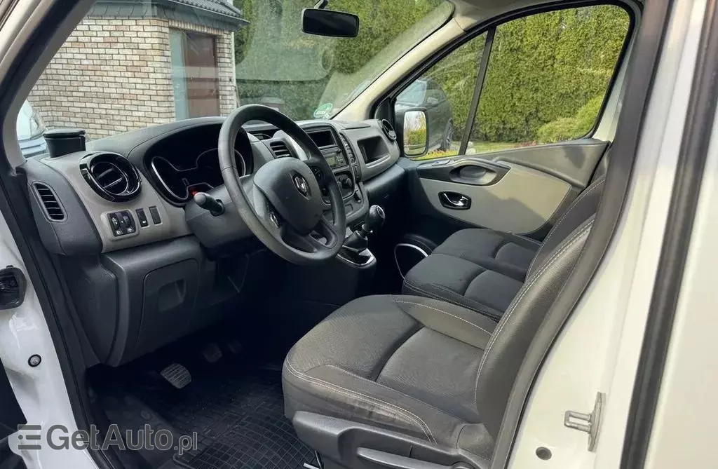 RENAULT Trafic 1.6 dCi (120 KM) L1H1