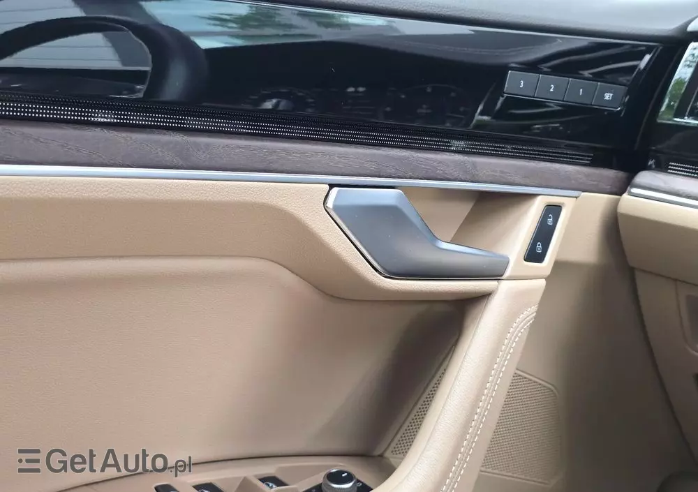 VOLKSWAGEN Touareg 3.0 V6 TDI SCR 4Mot Atmosphere