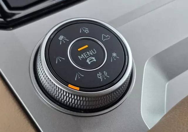 VOLKSWAGEN Touareg 3.0 V6 TDI SCR 4Mot Atmosphere