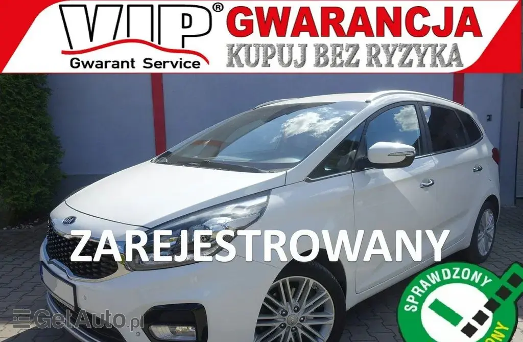 KIA Carens 