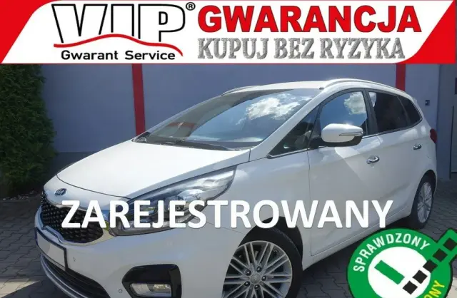 KIA Carens 