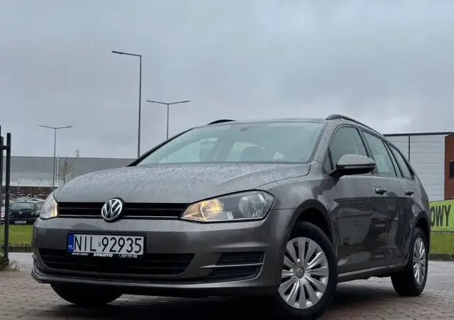 VOLKSWAGEN Golf Variant 