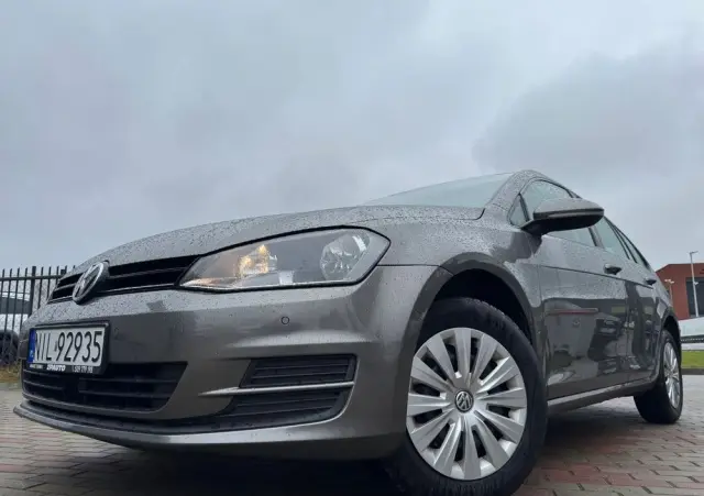 VOLKSWAGEN Golf Variant 