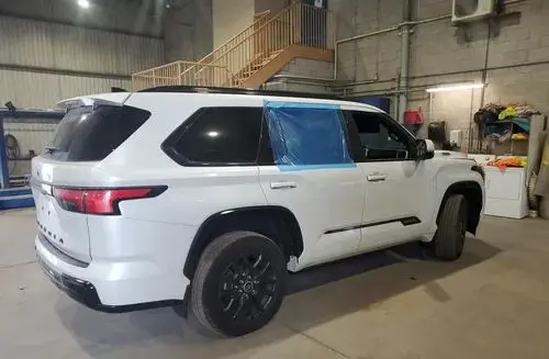 TOYOTA Sequoia 