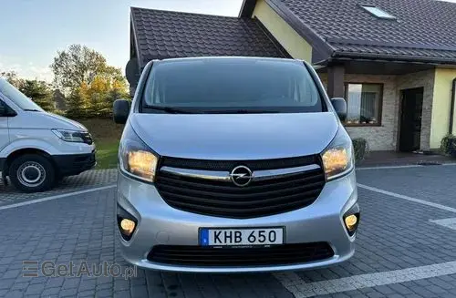OPEL Vivaro 