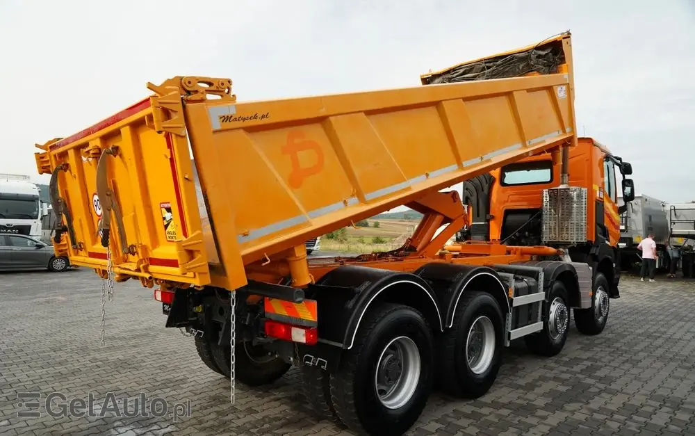 RENAULT K 480 / 8x4 / WYWROTKA DWUSTRONNA / HYDROBURTA / KLAPODRZWI  / SPROWADZONY / PO KONTRAKCIE SERWISOWYM 