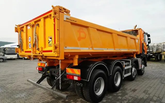 RENAULT K 480 / 8x4 / WYWROTKA DWUSTRONNA / HYDROBURTA / KLAPODRZWI  / SPROWADZONY / PO KONTRAKCIE SERWISOWYM 