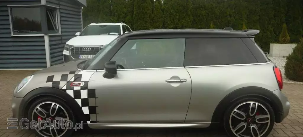MINI  Mini 