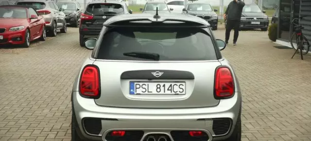 MINI  Mini 