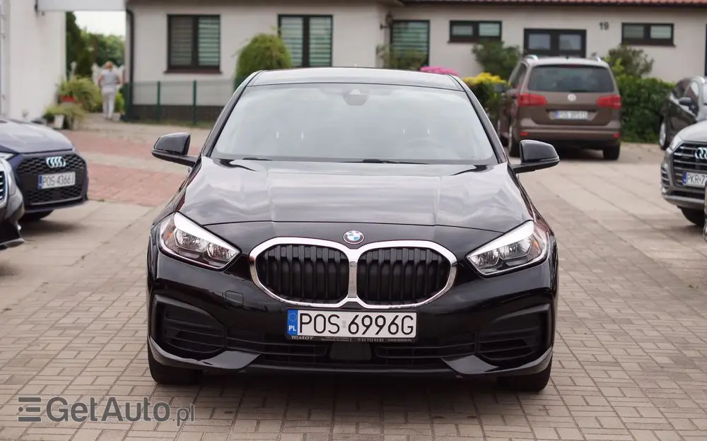 BMW Seria 1 118i Advantage