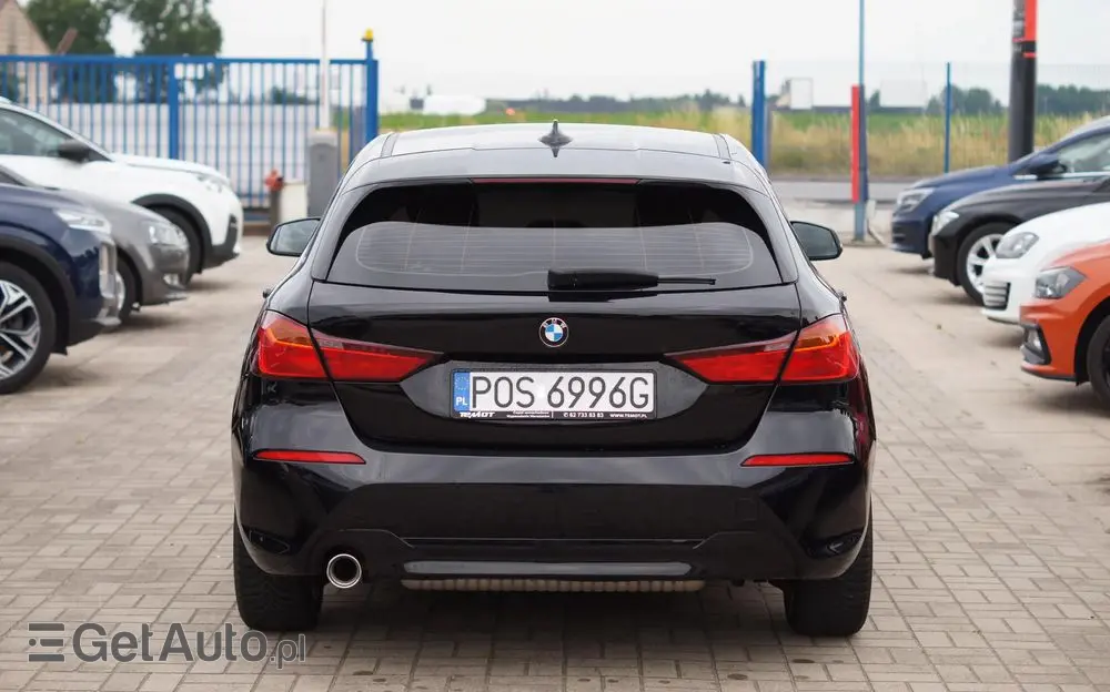 BMW Seria 1 118i Advantage