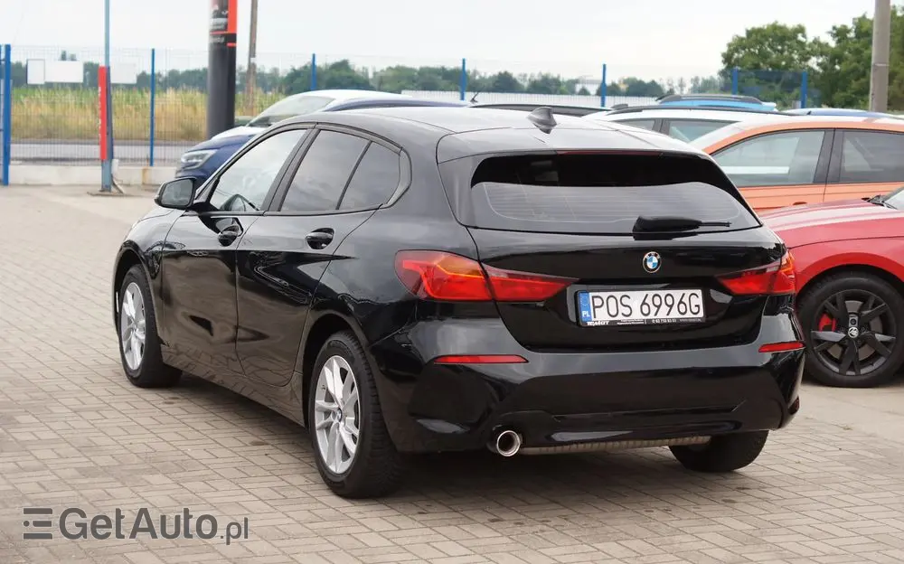 BMW Seria 1 118i Advantage