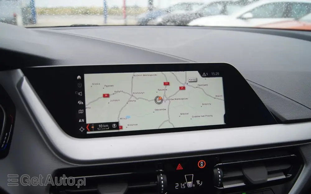 BMW Seria 1 118i Advantage