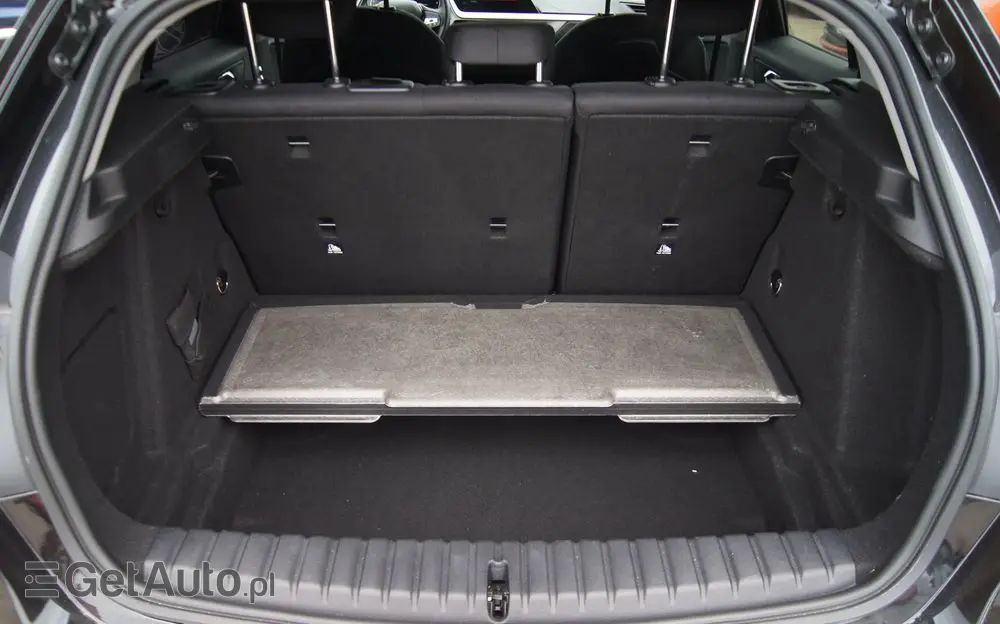 BMW Seria 1 118i Advantage