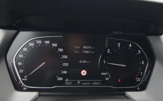 BMW Seria 1 118i Advantage