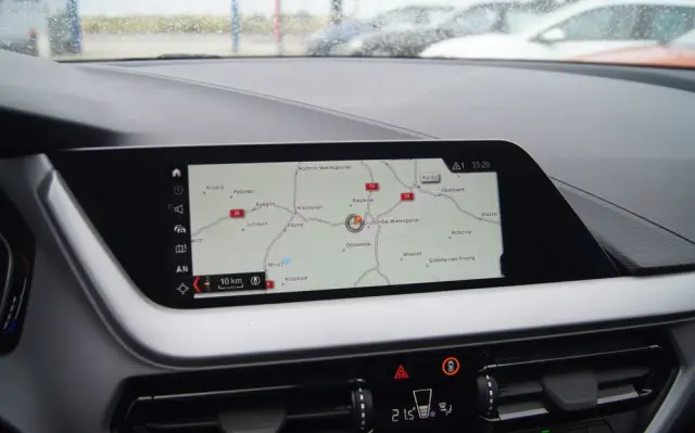 BMW Seria 1 118i Advantage