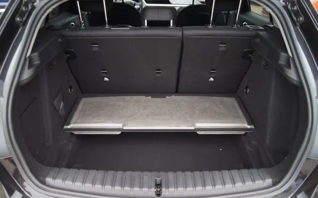 BMW Seria 1 118i Advantage