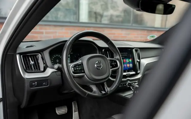 VOLVO XC 60 
