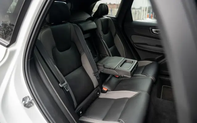 VOLVO XC 60 