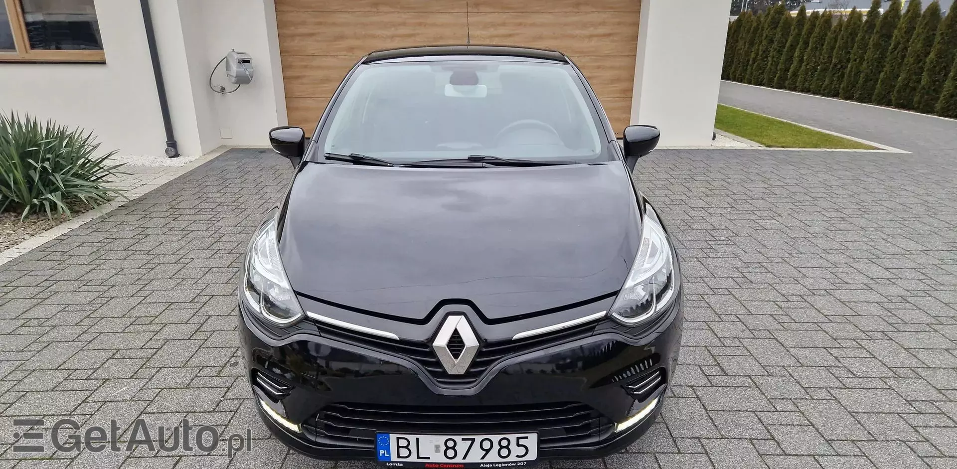 RENAULT Clio 1.2 16v (75 KM)