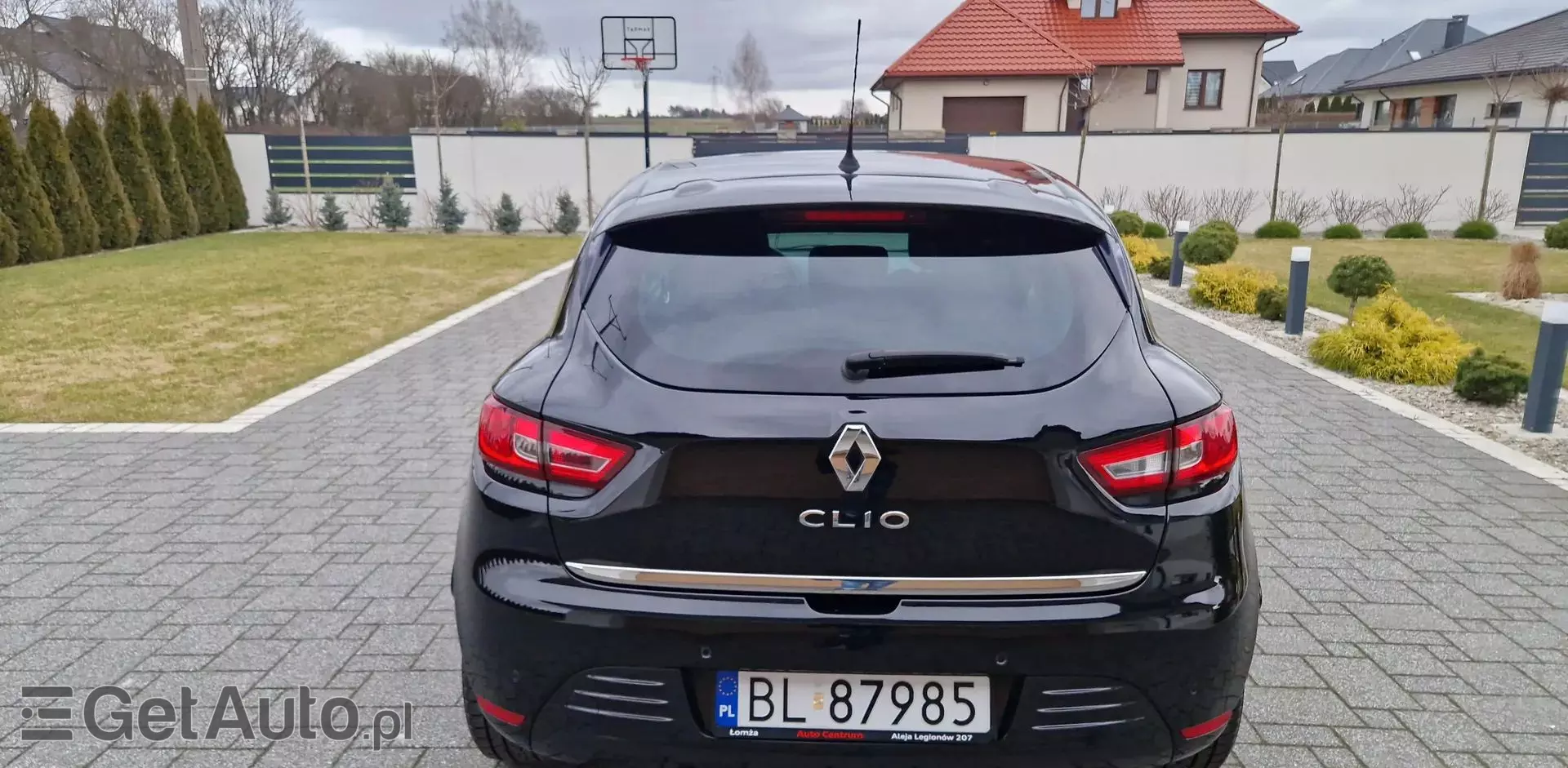 RENAULT Clio 1.2 16v (75 KM)